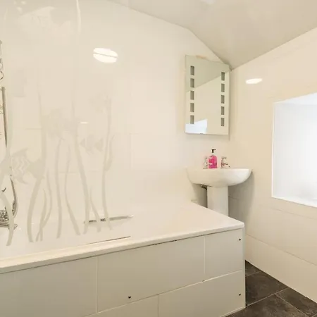 Vakantiehuis 3 Bed In Keswick Oc-sz397 *